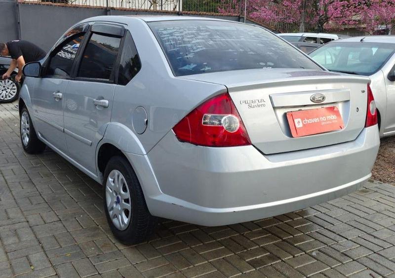 Ford Fiesta Rocam Sedan 1.6 8V Flex - foto 6