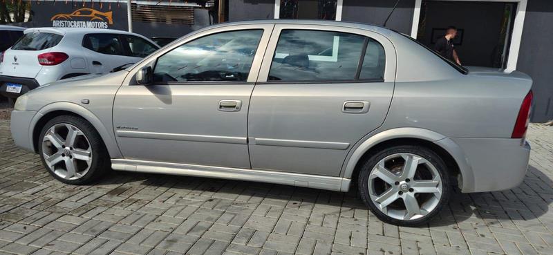 Chevrolet Astra Sedan Elegance - foto 4