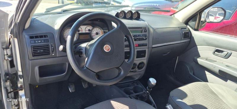 Fiat Strada Advent Flex - foto 8