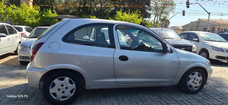 Chevrolet Celta Life Ls 1.0 Mpfi 8V Flexpower 3P - foto 4