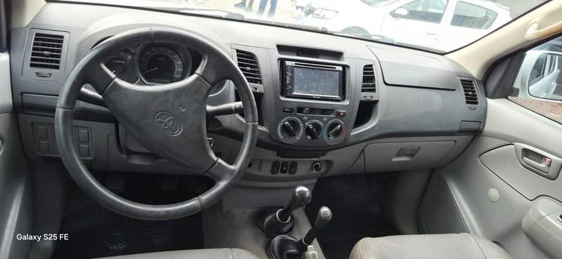 Toyota Hilux Cd4x4 - foto 8