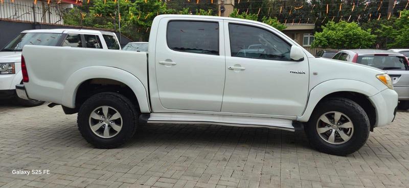 Toyota Hilux Cd4x4 - foto 7