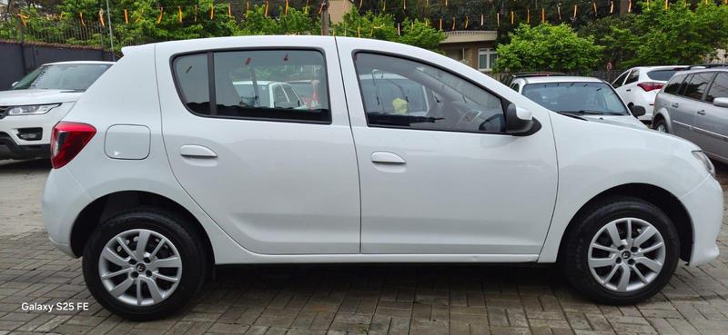 Renault Sandero Auth 1.0 - foto 4