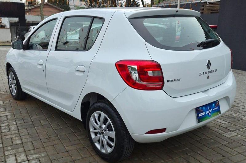 Renault Sandero Auth 1.0 - foto 7