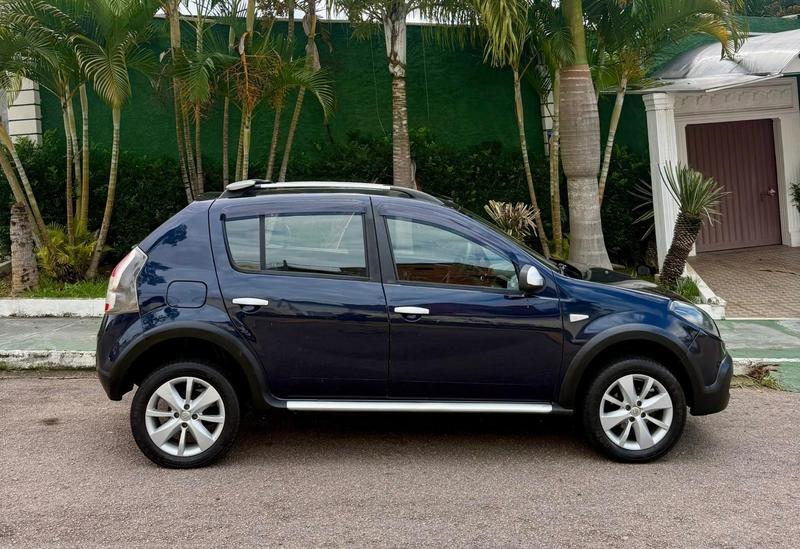 Renault Sandero Stepway - foto 3