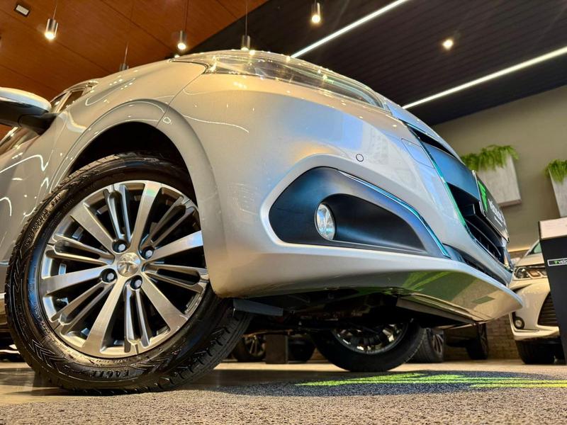 Peugeot 208 Griffe At - foto 8