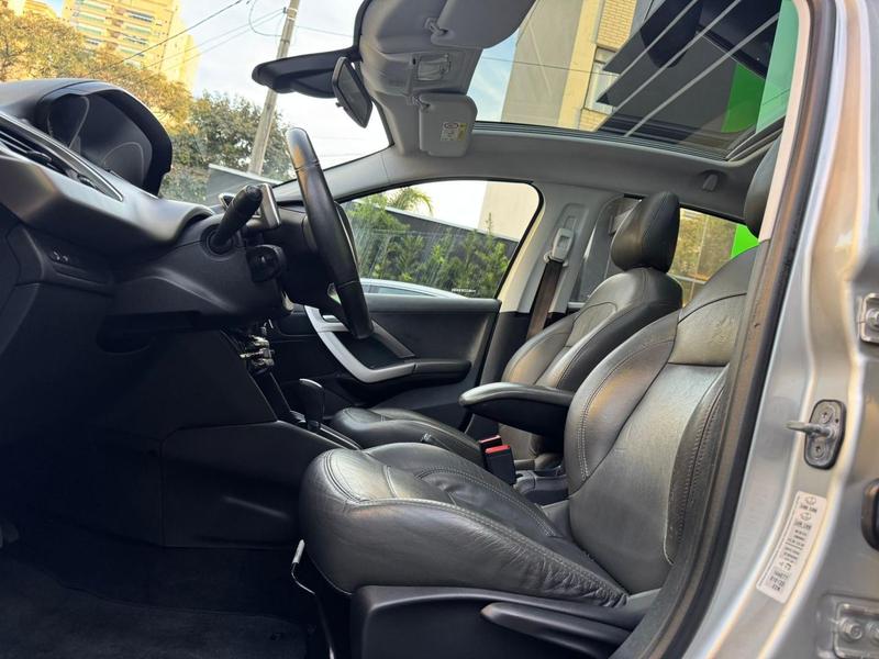 Peugeot 208 Griffe At - foto 10