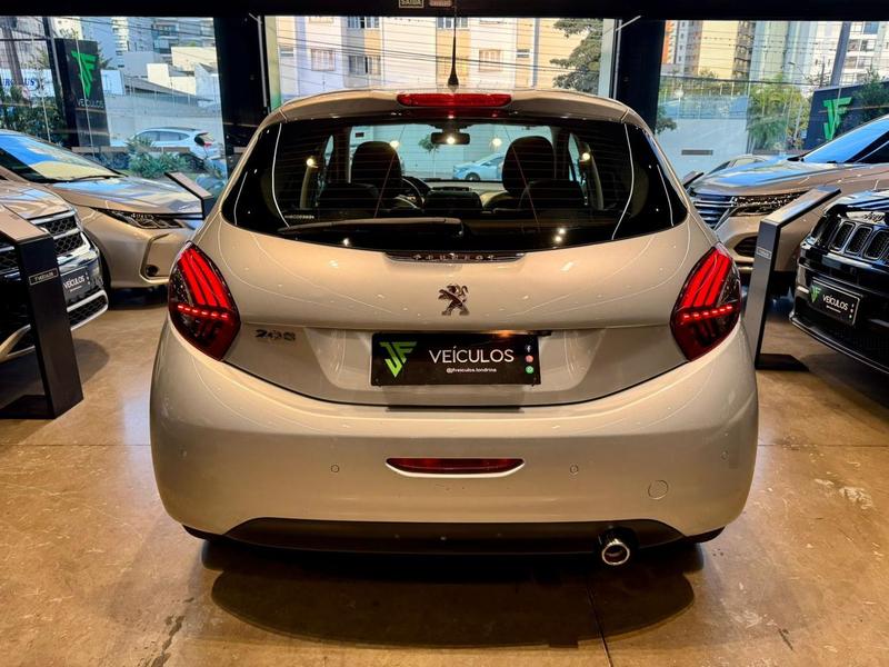 Peugeot 208 Griffe At - foto 5
