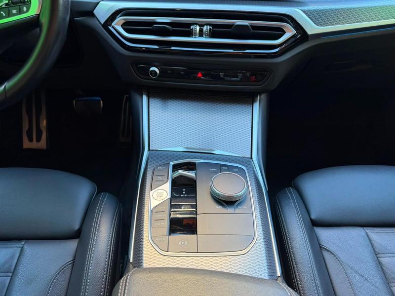 BMW 320i M Sport Flex - foto 16