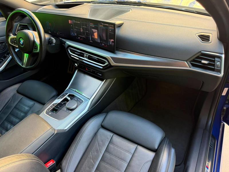 BMW 320i M Sport Flex - foto 18