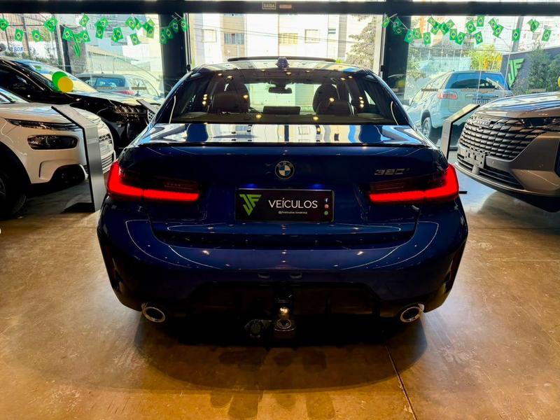 BMW 320i M Sport Flex - foto 5