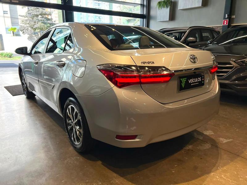 Toyota Corolla Gli18 CVT - foto 6