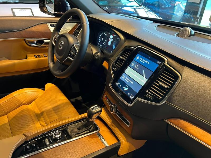 Volvo XC90 T6 Inscript - foto 12