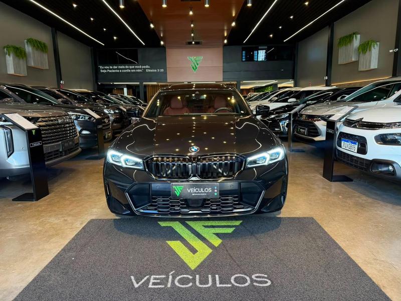 BMW 320i M Sport Flex - foto 2
