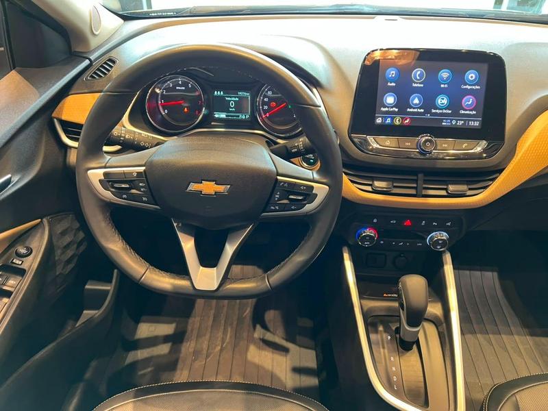 Chevrolet Onix Plus 10tat - foto 11