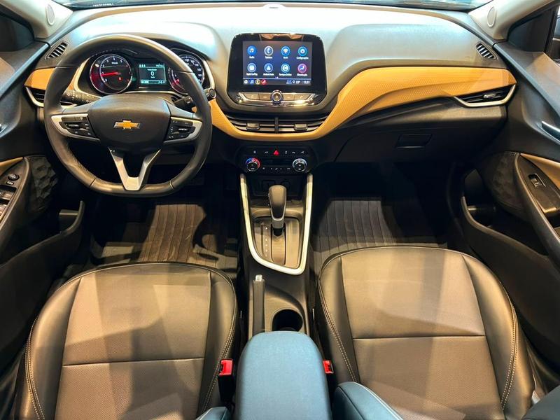 Chevrolet Onix Plus 10tat - foto 12