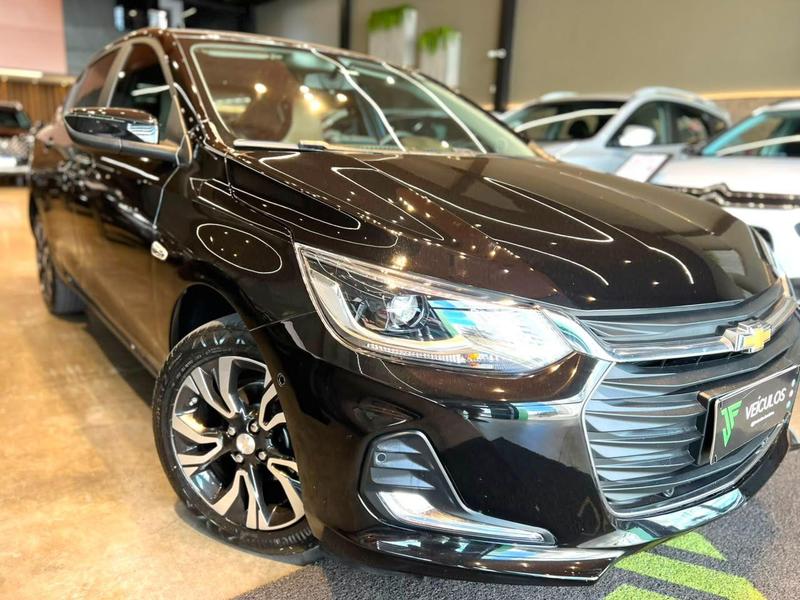 Chevrolet Onix Plus 10tat - foto 7