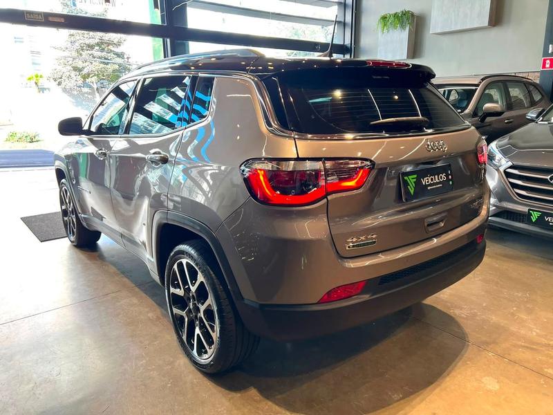 Jeep Compass Limited D - foto 6
