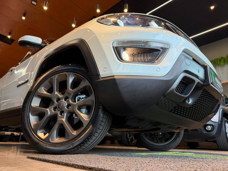 Jeep Compass Limited S - foto 9