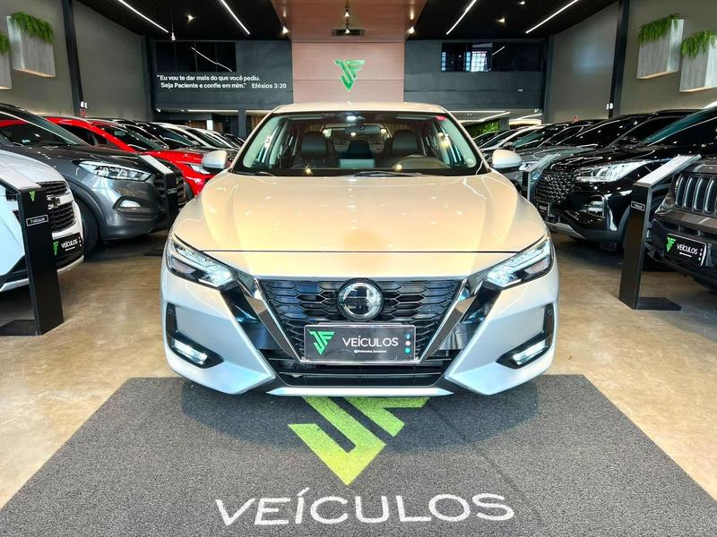 Nissan Sentra Adv CVT - foto 2