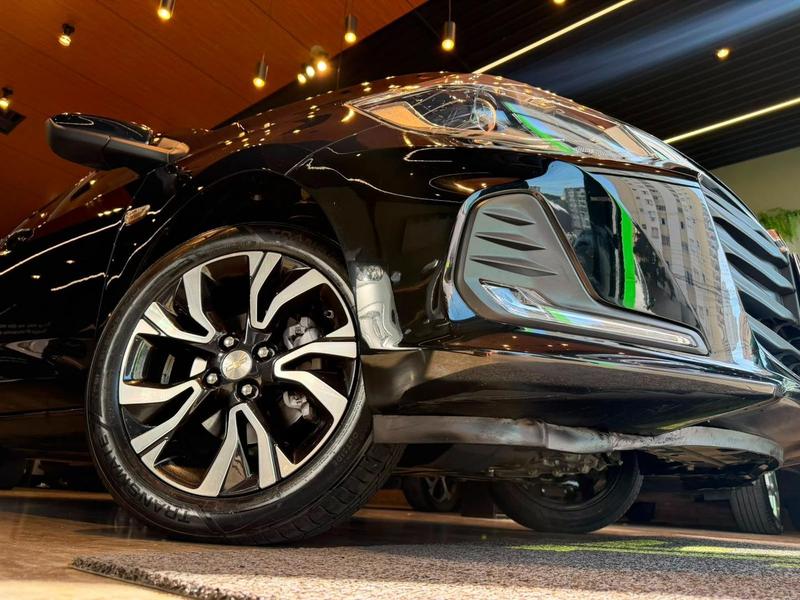 Chevrolet Onix 10tat - foto 8