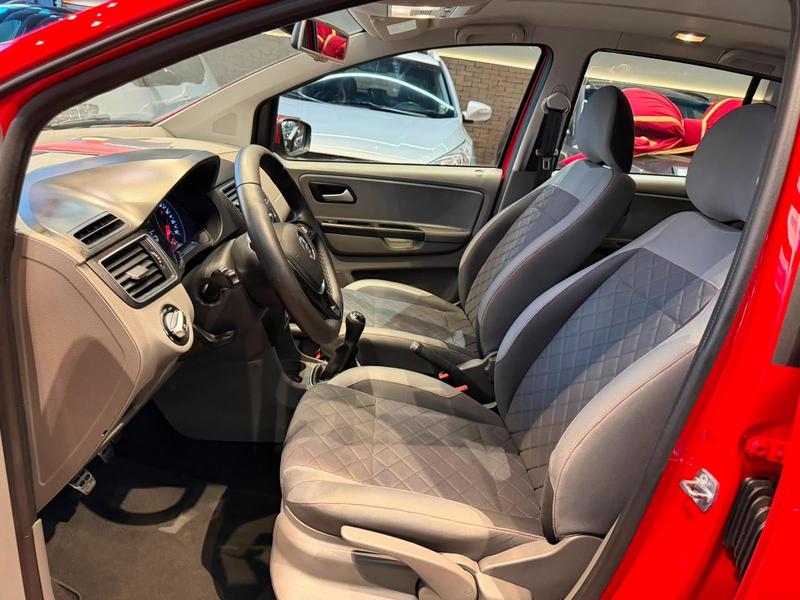 Volkswagen Fox Hl Md - foto 17