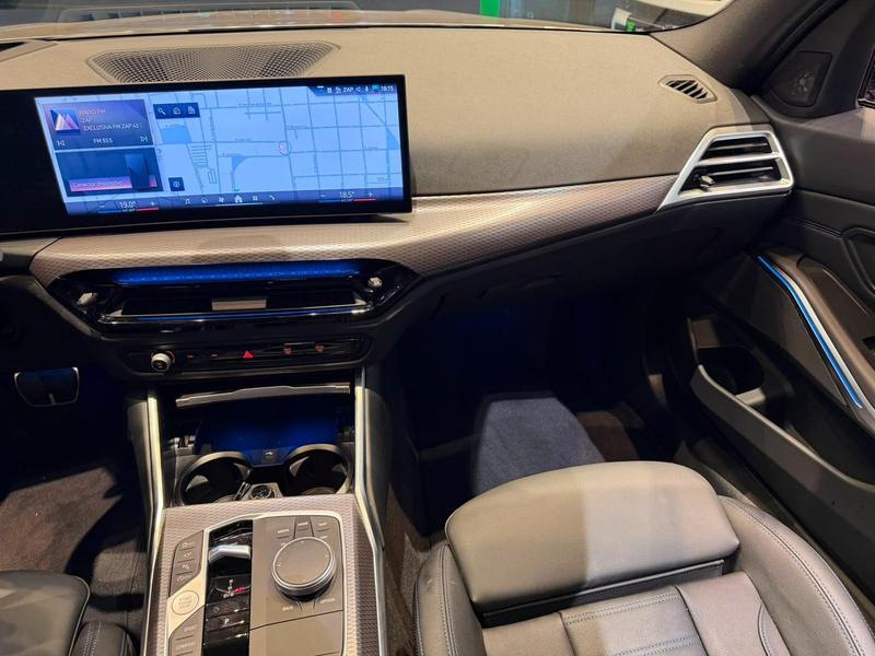 BMW 320i M Sport Flex - foto 14