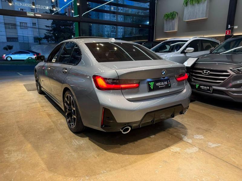 BMW 320i M Sport Flex - foto 6