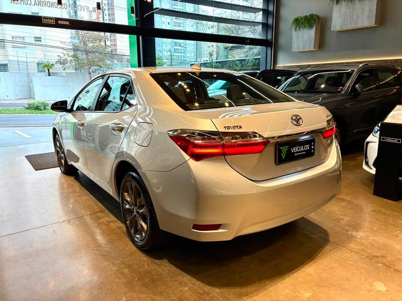 Toyota Corolla XEi 2.0 Flex - foto 4