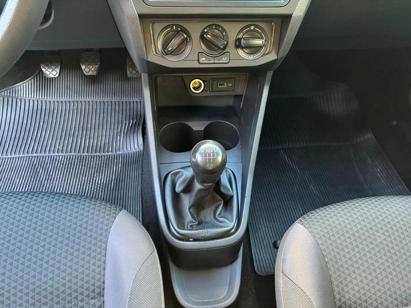 Volkswagen Saveiro Cs Rb MPI - foto 15