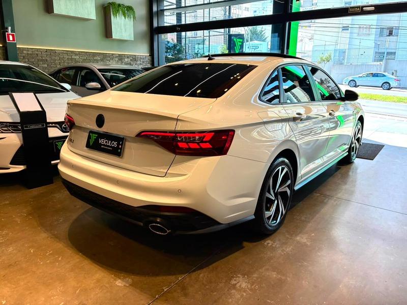 Volkswagen Jetta GLi - foto 4