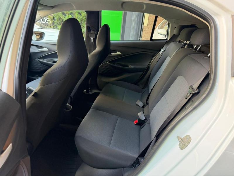 Chevrolet Onix 10mt Hb - foto 17