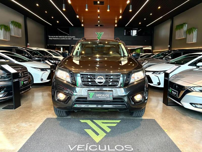Nissan Frontier Atk X4 - foto 2