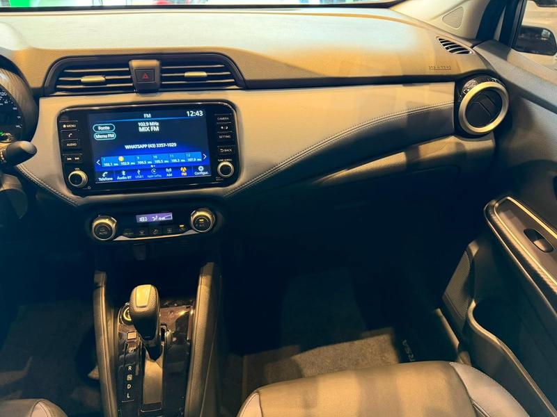 Nissan Versa Excl CVT - foto 17