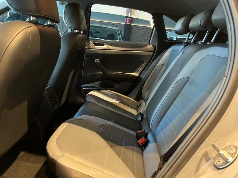 Volkswagen Nivus Hl TSI - foto 16