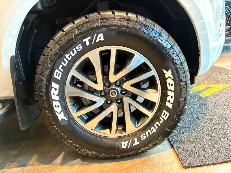 Nissan Frontier Le X4 - foto 17