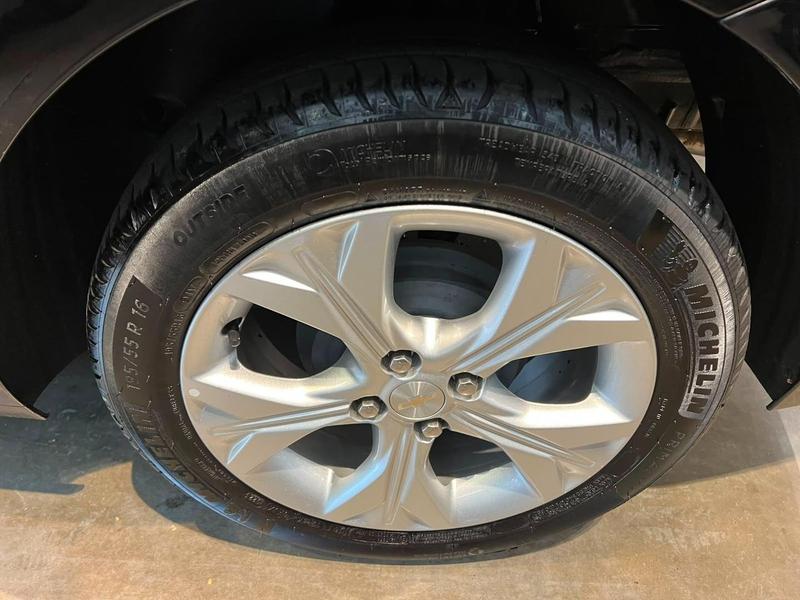 Chevrolet Onix Plus Plus LTZ 1.0 12V Tb Flex Aut. - foto 20
