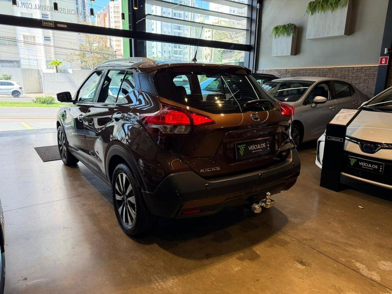 Nissan Kicks Sl CVT - foto 6
