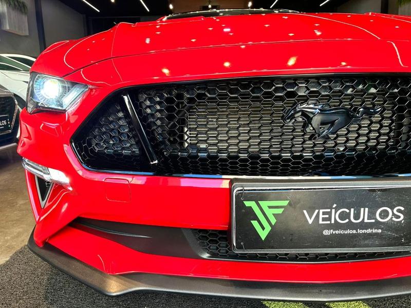 Ford Mustang GT - foto 7