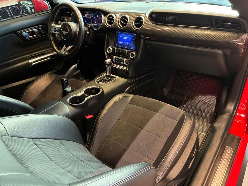 Ford Mustang GT - foto 9