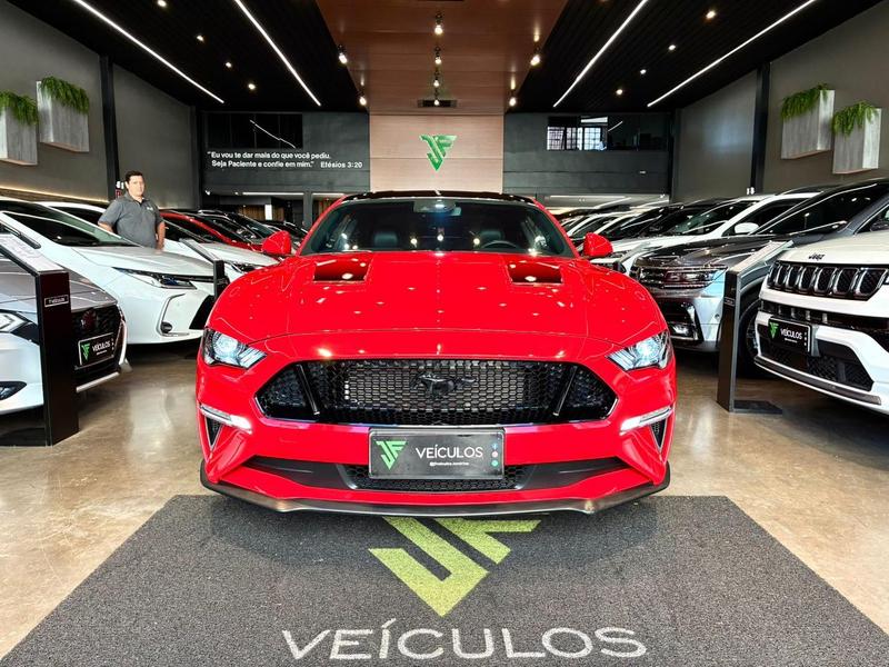 Ford Mustang GT - foto 2