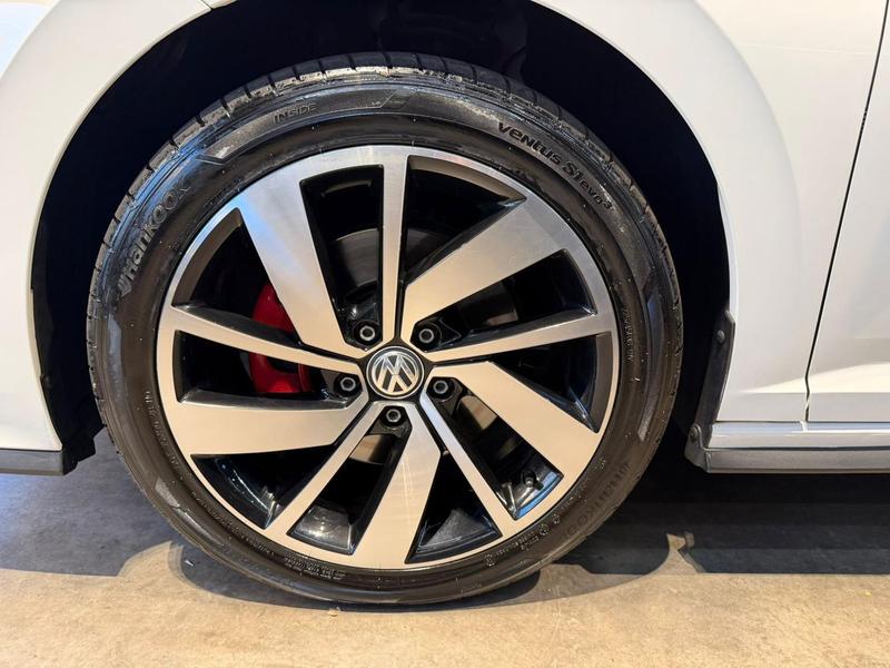 Volkswagen Jetta GLi Ag - foto 19