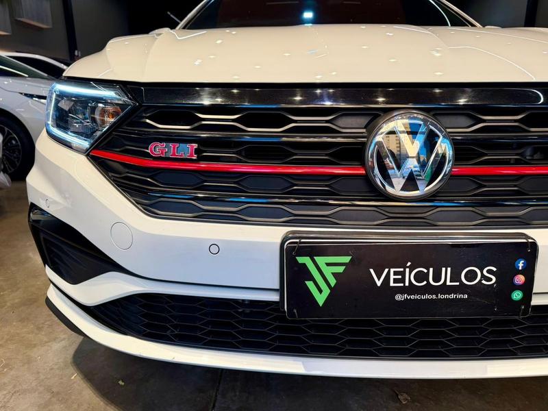 Volkswagen Jetta GLi Ag - foto 8