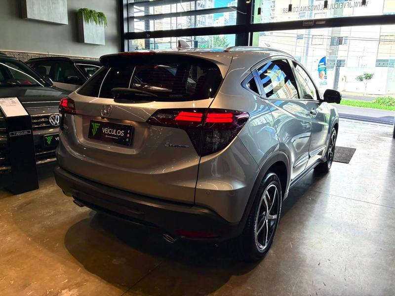 Honda HR-V Touring - foto 3