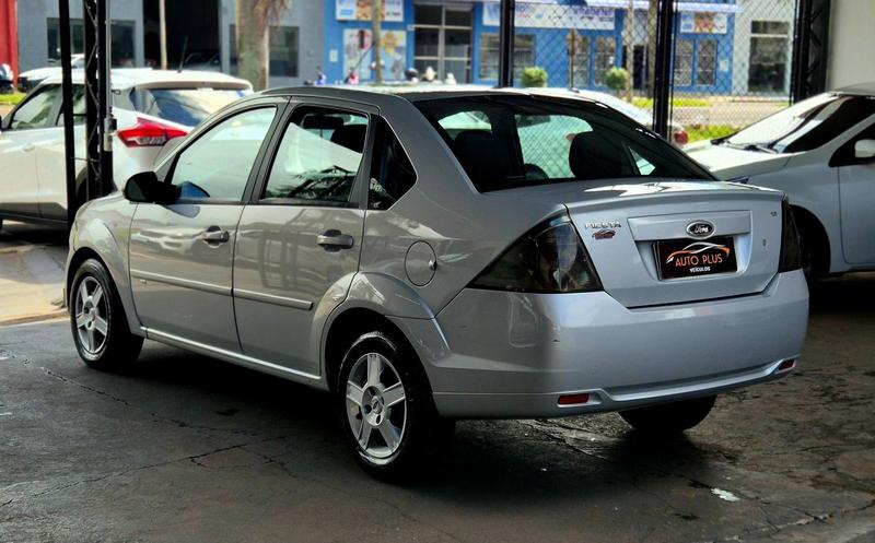 Ford Fiesta Sedan Sedan 1.6 Flex - foto 6