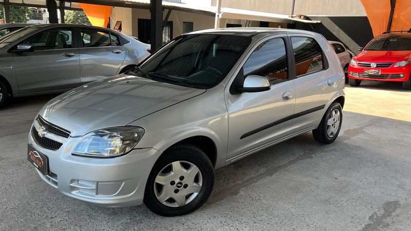 Chevrolet Celta 10l LT - foto 3