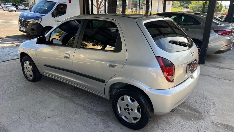 Chevrolet Celta 10l LT - foto 5