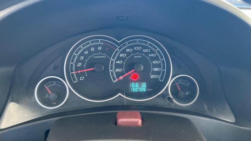 Chevrolet Celta 10l LT - foto 8
