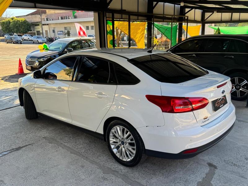 Ford Focus Se At 20sc - foto 5