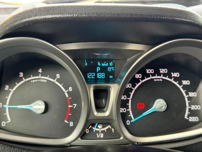Ford EcoSport Tit At 2.0 - foto 7